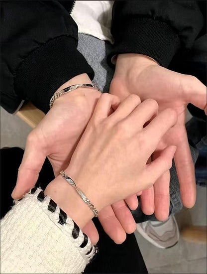 Zestaw Bransoletek Nieskończoności z Grawerem